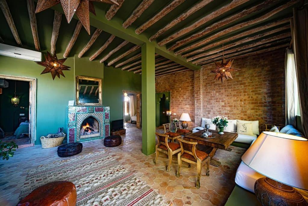 Aux Portes De Marrakech Villa Arts & Deco Avec Piscine 马拉喀什 外观 照片
